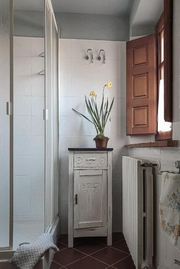 Pietra d'Acqua B&B Buti Esterno foto